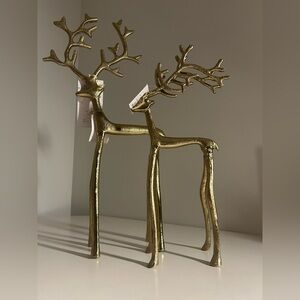 NEW SET OF 2 CHRISTMAS REINDEERS GOLDEN